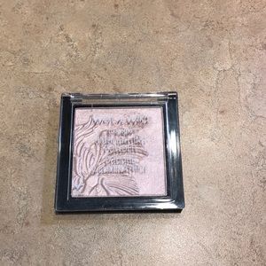 ❗️WetnWild Highlighter